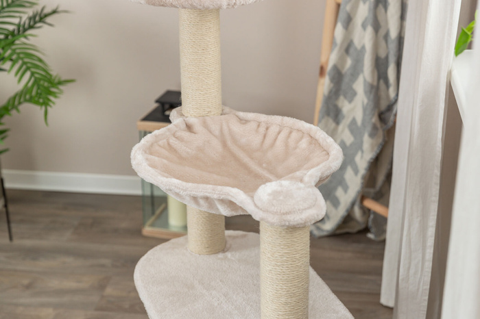Trixie Alessia drapak z domkiem i legowiskiem jasnoszary/piaskowy 114cm