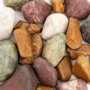 Terra Natura Kamienie polerowane Multicolor Pebble 50-80mm do akwarium terrarium 10kg/opak