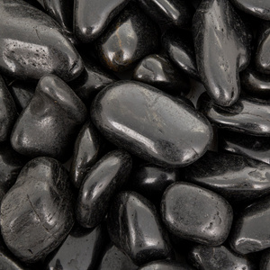 Terra Natura Kamienie polerowane Black Pebble III 20-30mm do akwarium terrarium 10 kg/opak